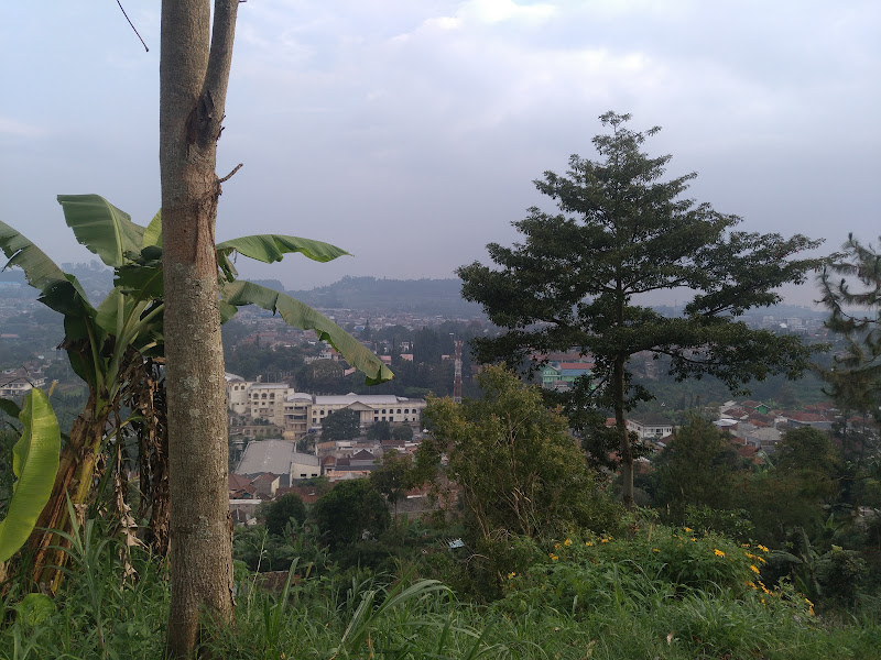 Gunung Putri Lembang Lokapedia