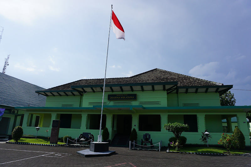 Museum Tni Ad Dharma Wiratama