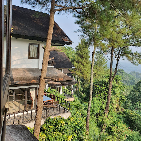 Gunung Geulis Cottage
