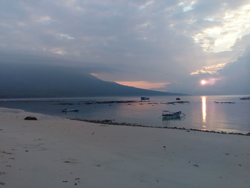 Pariwisata Pantai Oa