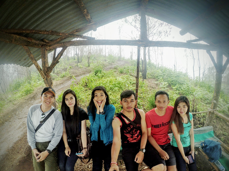 Air Terjun Sumber Pitu