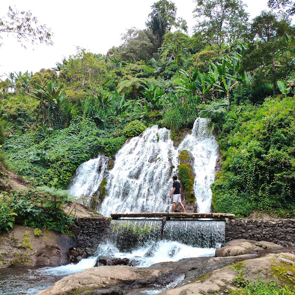 Tirta Buana Waterfall