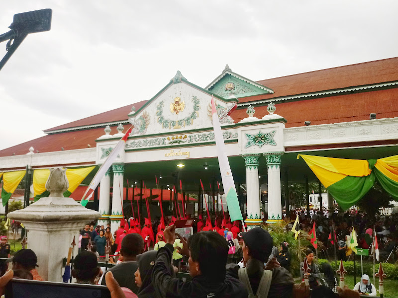 Keraton Ngayogyakarta Hadiningrat