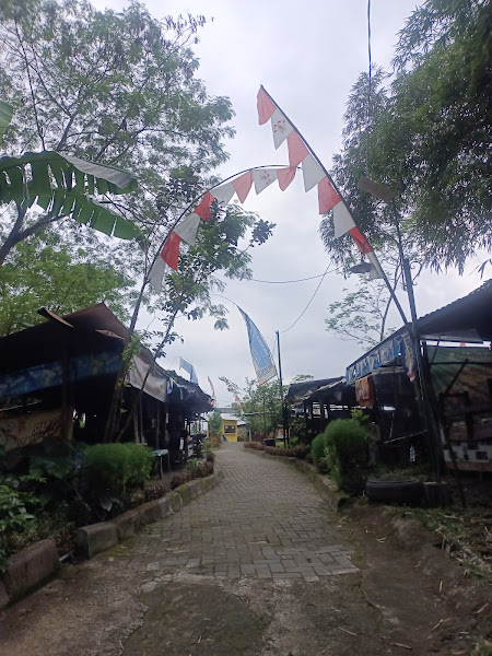 Air Terjun Tujuh Tingkat