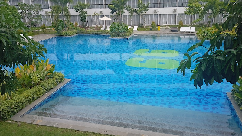Raja Hotel Kuta Mandalika