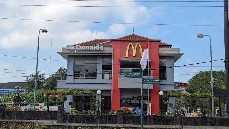 McDonald&apos;s Sudirman Yogyakarta