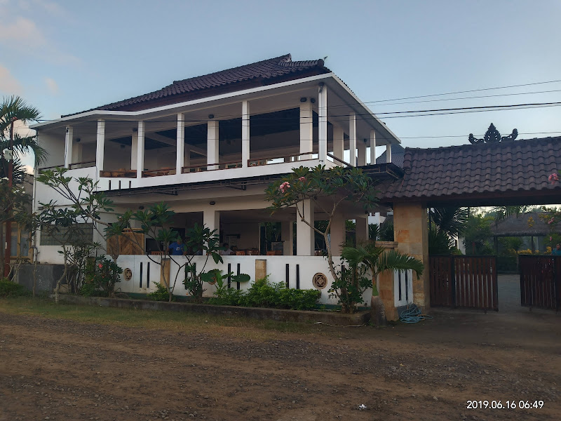 OYO 953 Family Beach Hotel