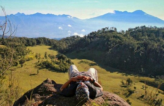 Buthak Savana Kawi Mountain
