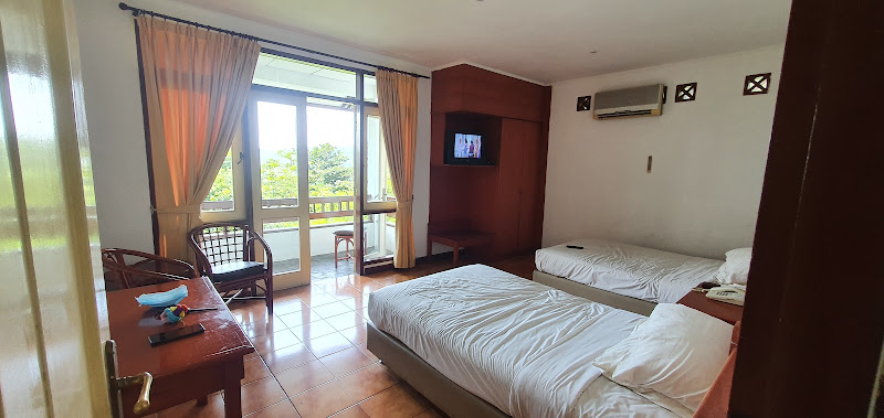Gunung Geulis Cottage