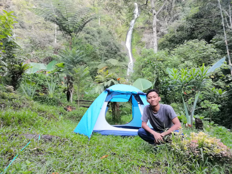 Curug Cibareubeuy