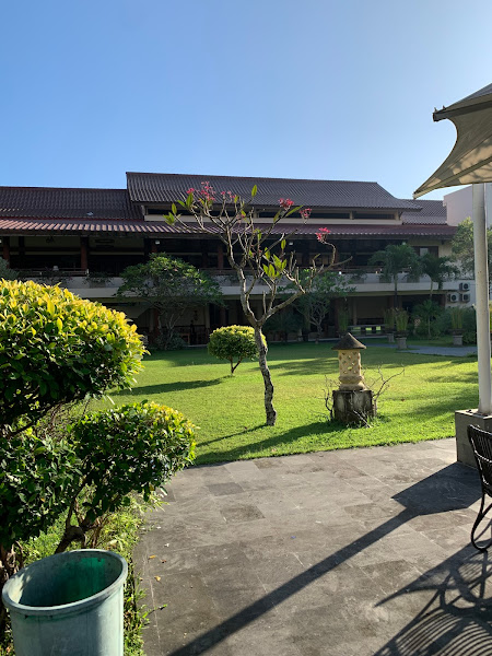 Lombok Raya Hotel