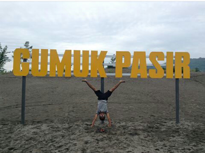 Gumuk Pasir Parangkusumo