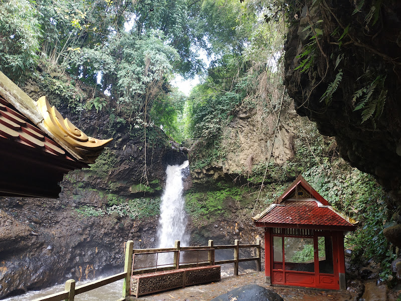 Curug Dago