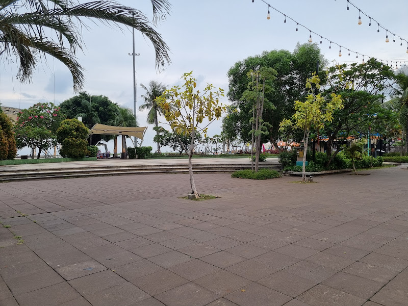 Ancol Beach