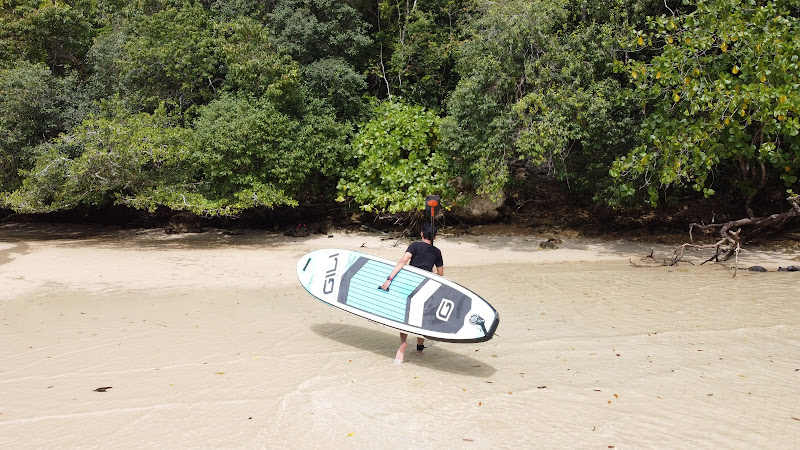 Pantai Waru-Waru