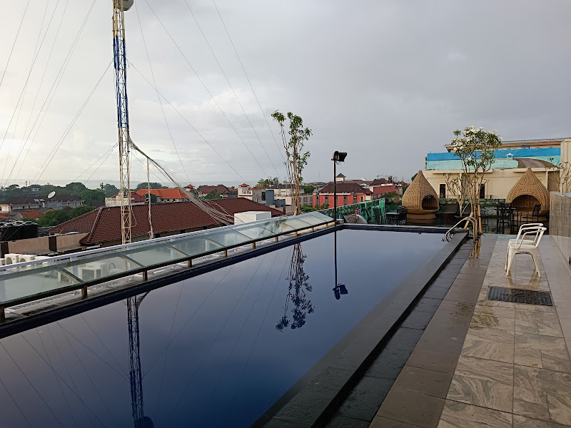 BOSS Legian Hotel