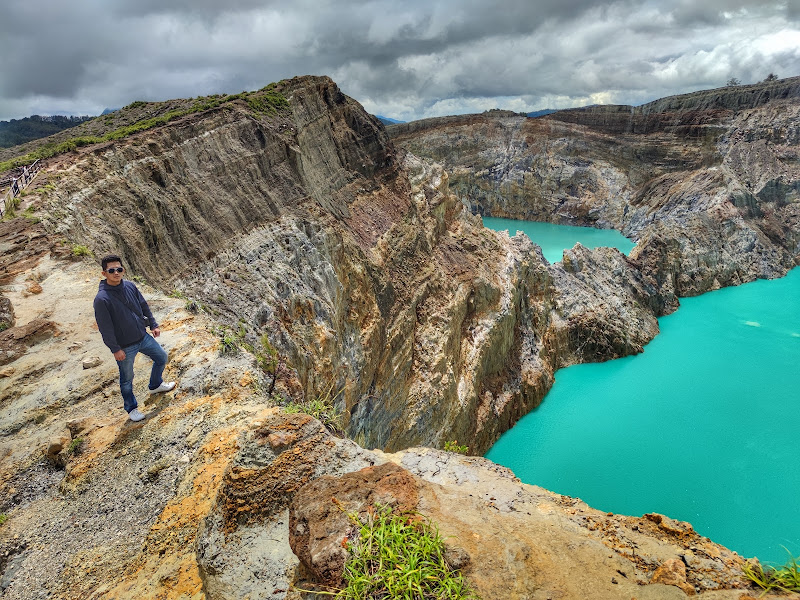 Danau Kelimutu