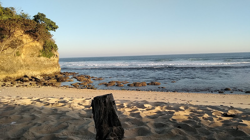 Pantai Kletekan