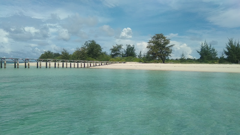 Pantai Matakus