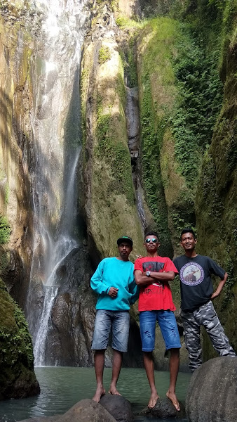 Dhaekale Waterfall/Air Terjun Muru Dhaekale