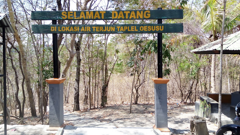 Air Terjun Oesusu Kabupaten Kupang