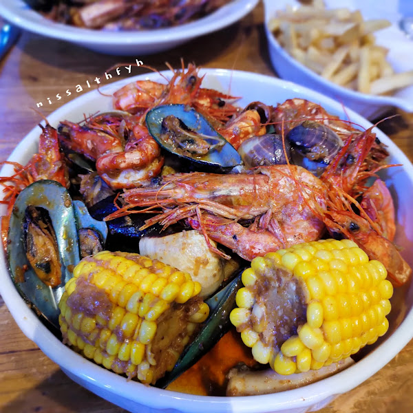 Pingoo Restaurant
