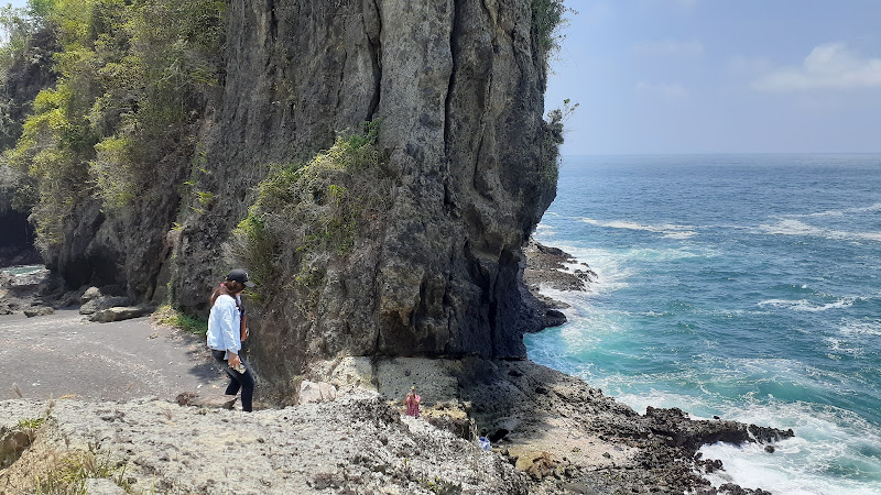 Pantai Licin