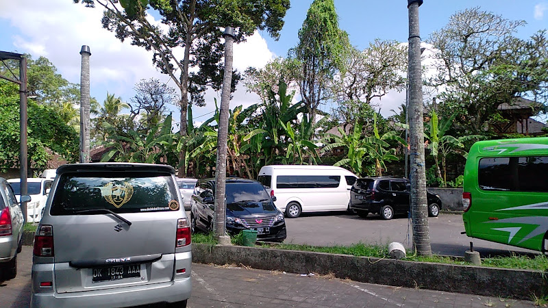 Parkir Umum Ubud