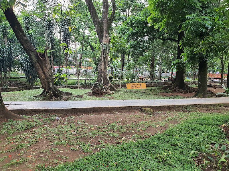 Taman Lansia