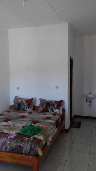 Mahoni Guest House