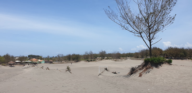 Gumuk Pasir Parangkusumo