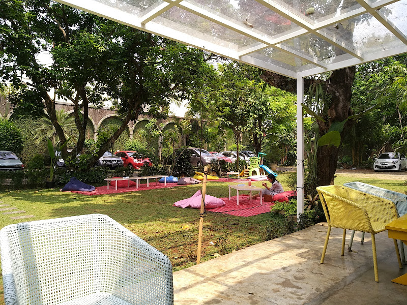 Twin House Cipete