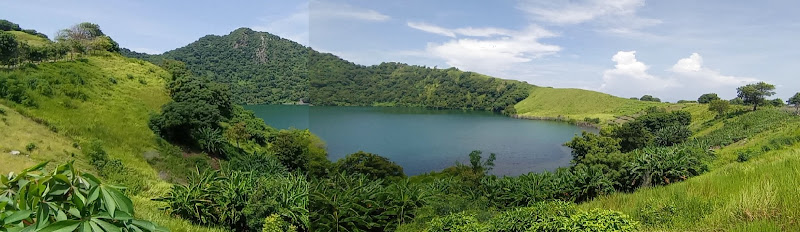 Danau Air Asin Samparong