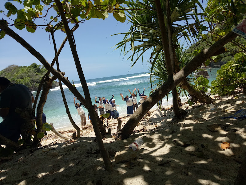 Pantai Bangsong