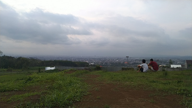BUKIT AREMA
