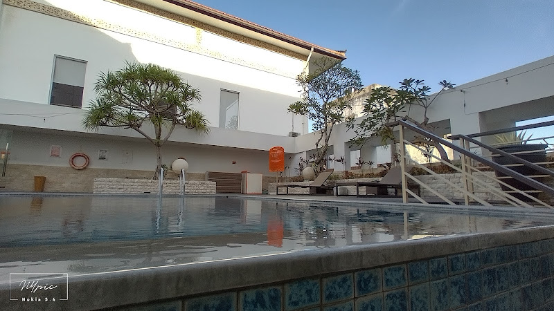 HARRIS Hotel & Conventions Denpasar - Bali
