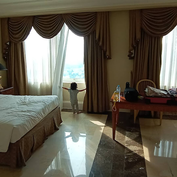 Batavia Hotel - Apartments Serviced Residences