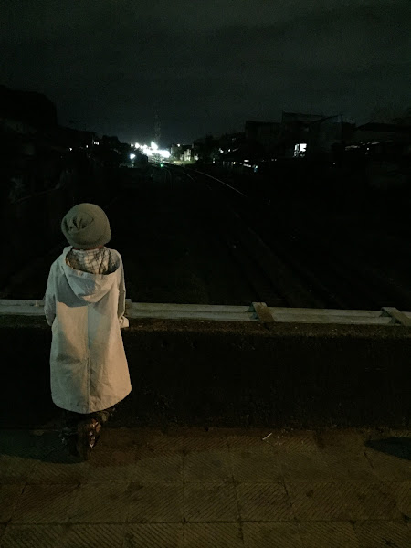 Taman Nongkrong Lihat Kereta Api