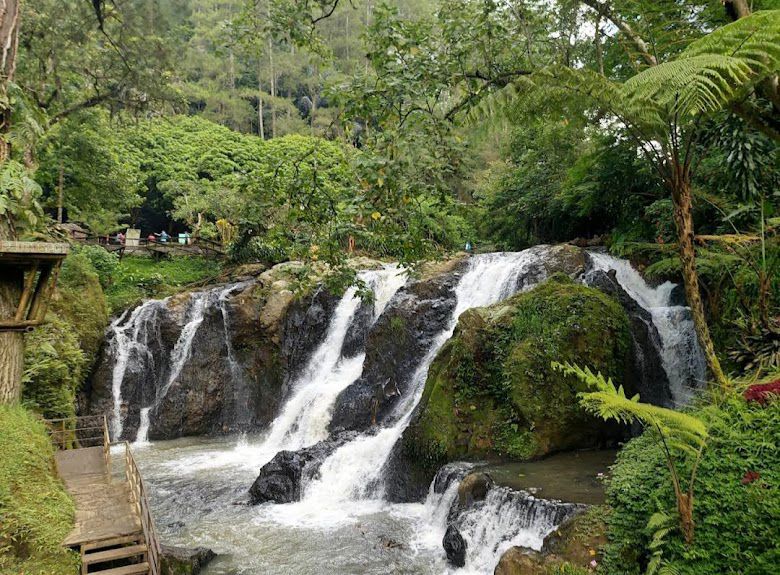 Curug Maribaya