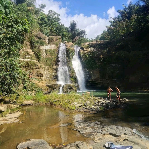 Air terjun kembar