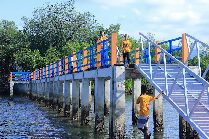 Dermaga Wisata Pantai Kotajogo