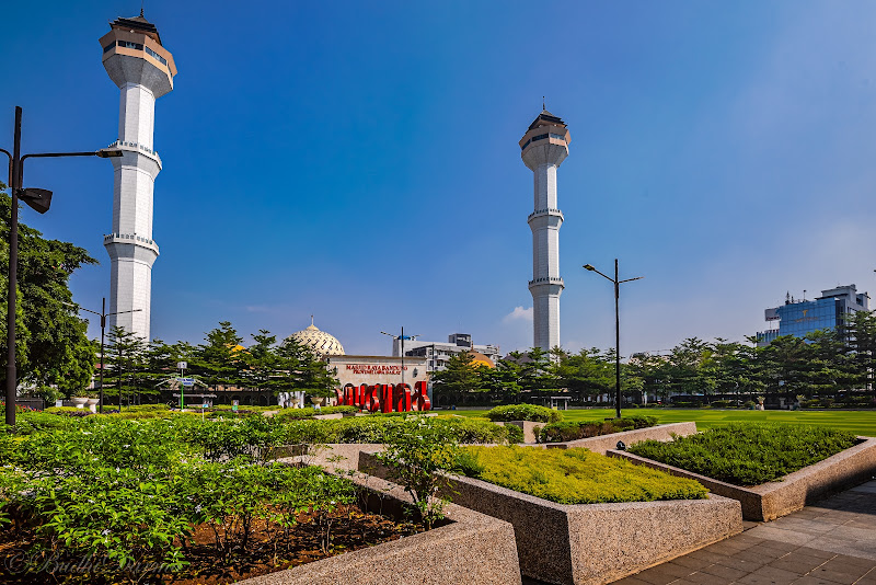 Menara Masjid Raya Bandung