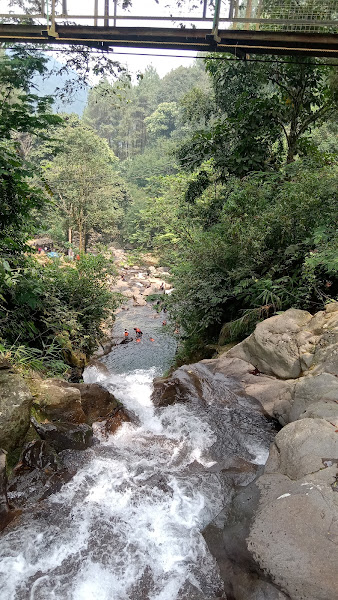 Air Terjun Curug Panjang