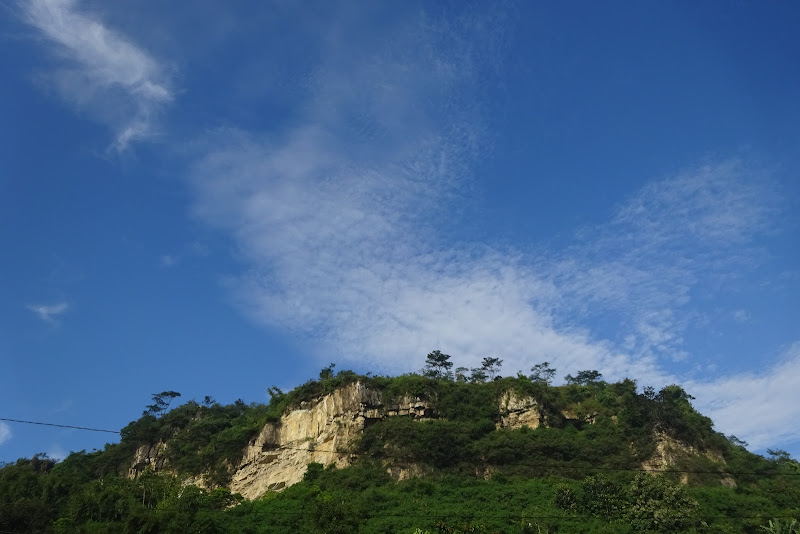 Obyek wisata gunung karang