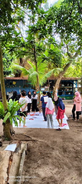 RUMAH LITERASI HIJAU PULAU PRAMUKA