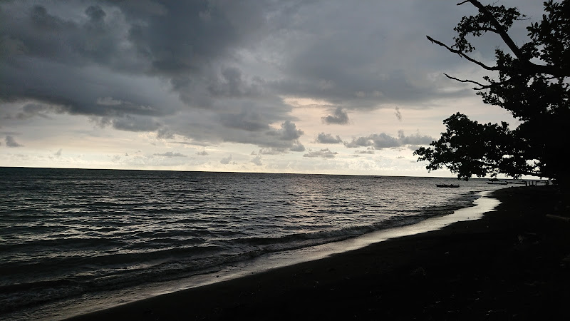 Pantai Kastela