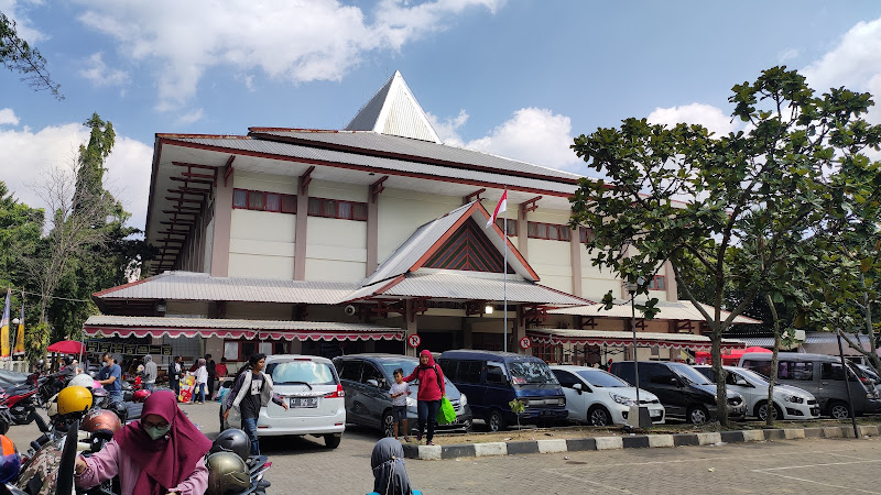 Gedung Olahraga Tridadi