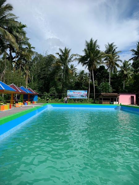 Wisata Kolam Renang Ake Lelei Desa Oba