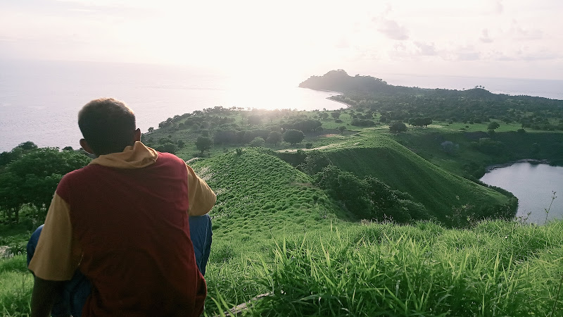 Danau Air Asin Samparong