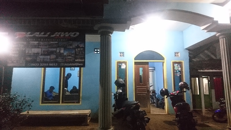 Lali Jiwo Adventure